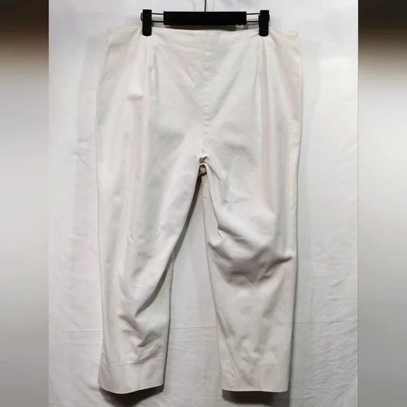 Chico's Cropped Pants Women's L White Tapered Minimalist Summer Business Career - Picture 5 of 7